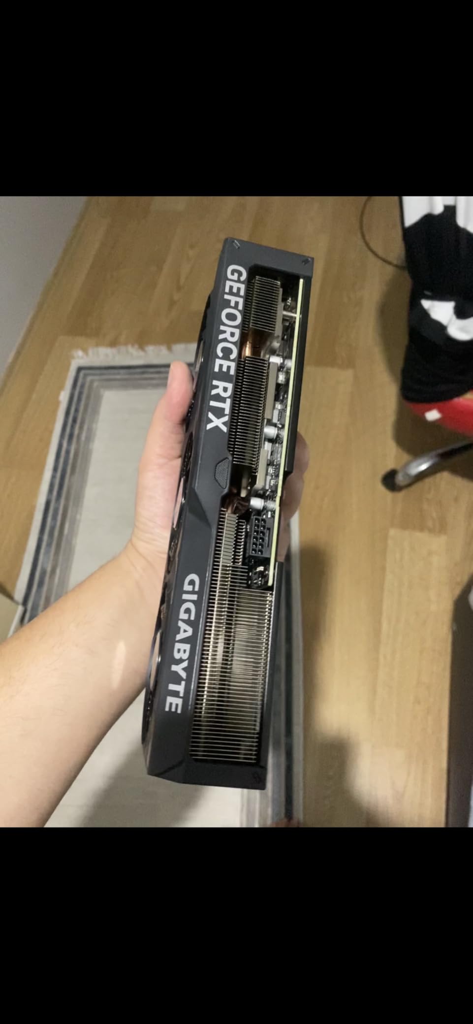 Gigabyte RTX 4070 Windforce OC V2 12G scheda video 12GB DLSS 3