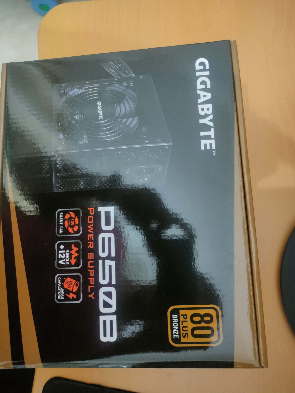 GIGABYTE G650B Alimentatore 650W 80 Plus Bronze