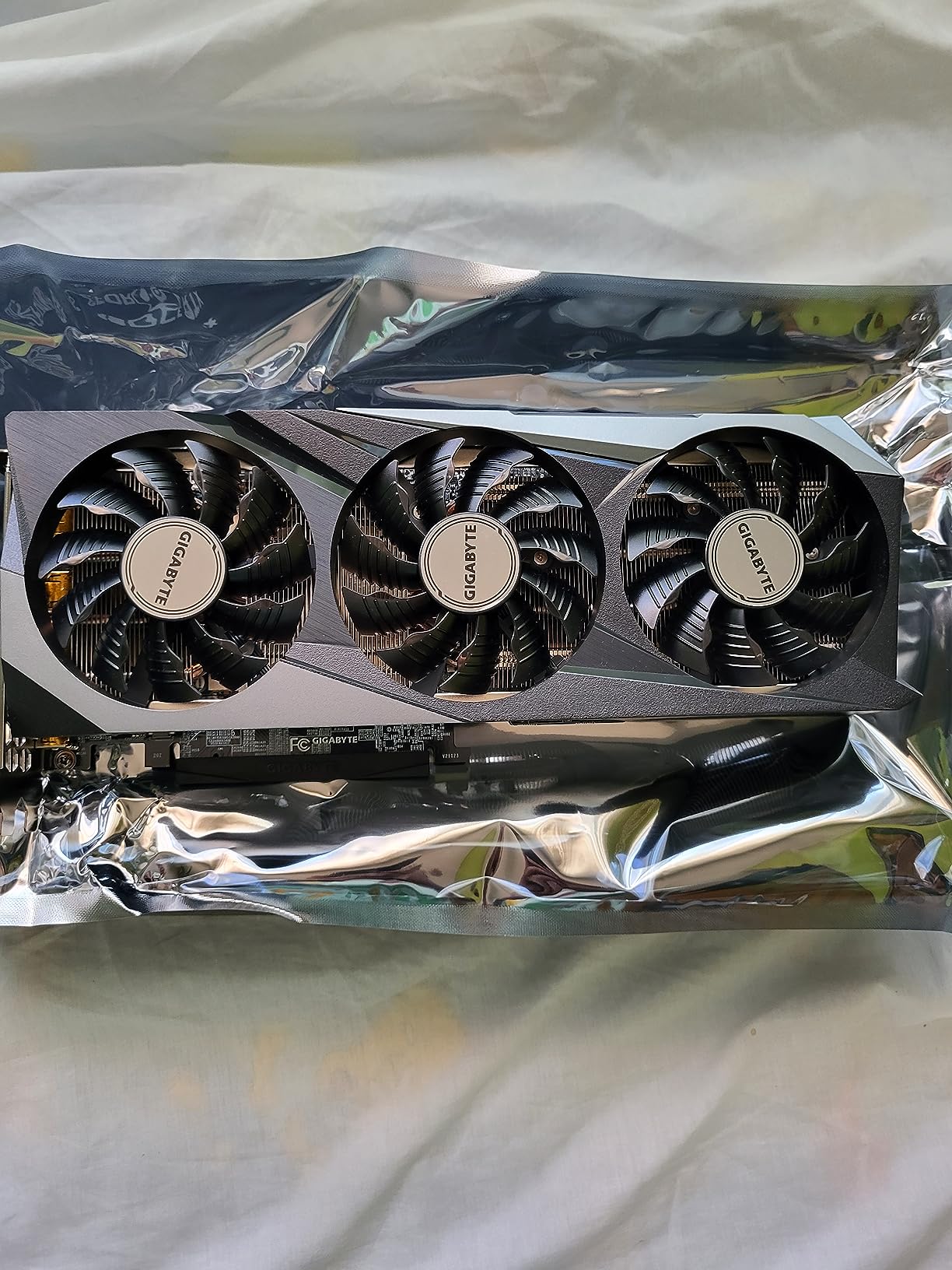 GIGABYTE RTX 3060 Ti GAMING OC D6X 8G scheda video 8GB