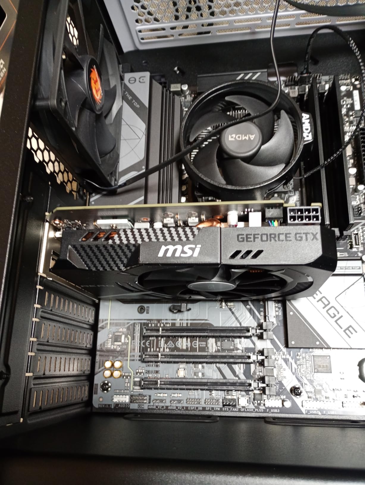 GIGABYTE B650 EAGLE AX Scheda Madre ATX WiFi 6E DDR5