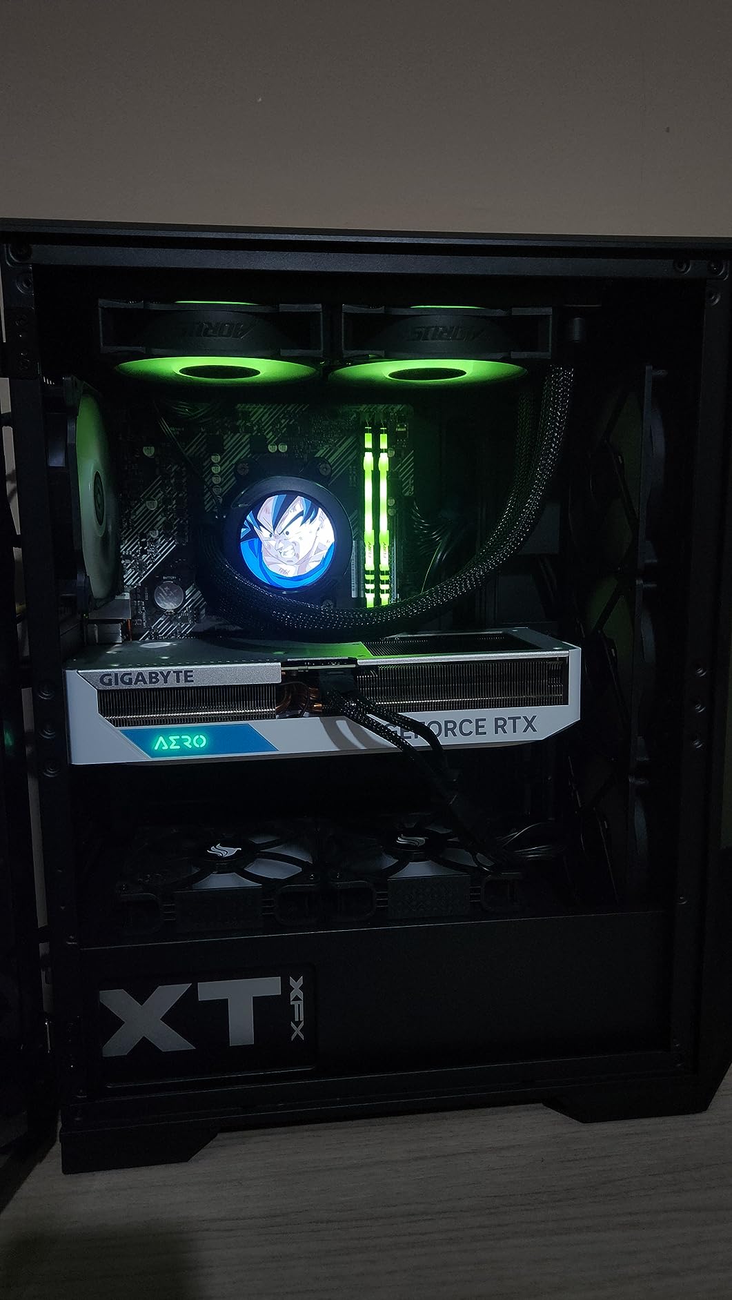 Gigabyte RTX 4070 AERO OC 12GB scheda video GDDR6X