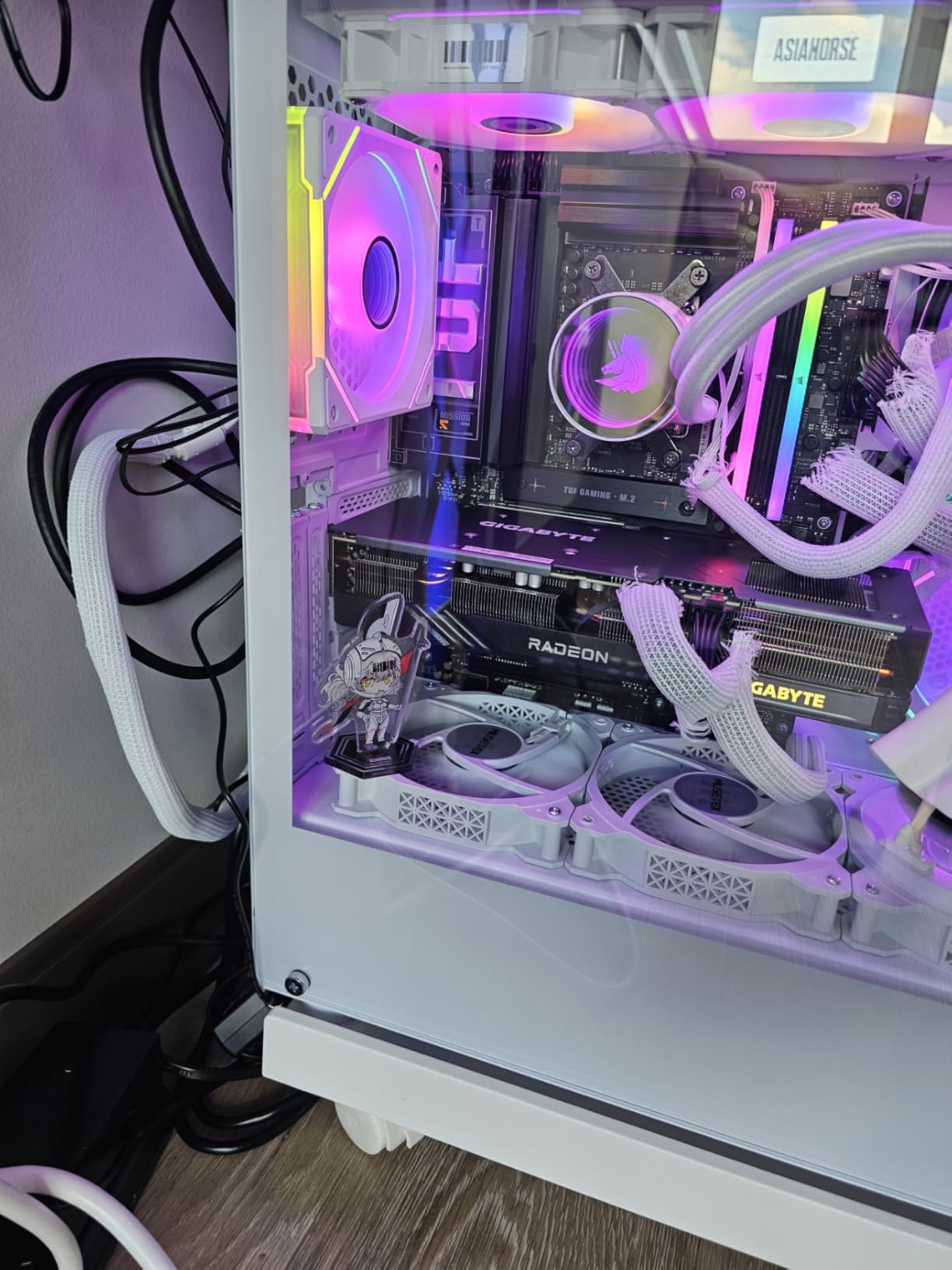 GIGABYTE RX 7600 XT Gaming OC 16G Scheda video 16GB GDDR6