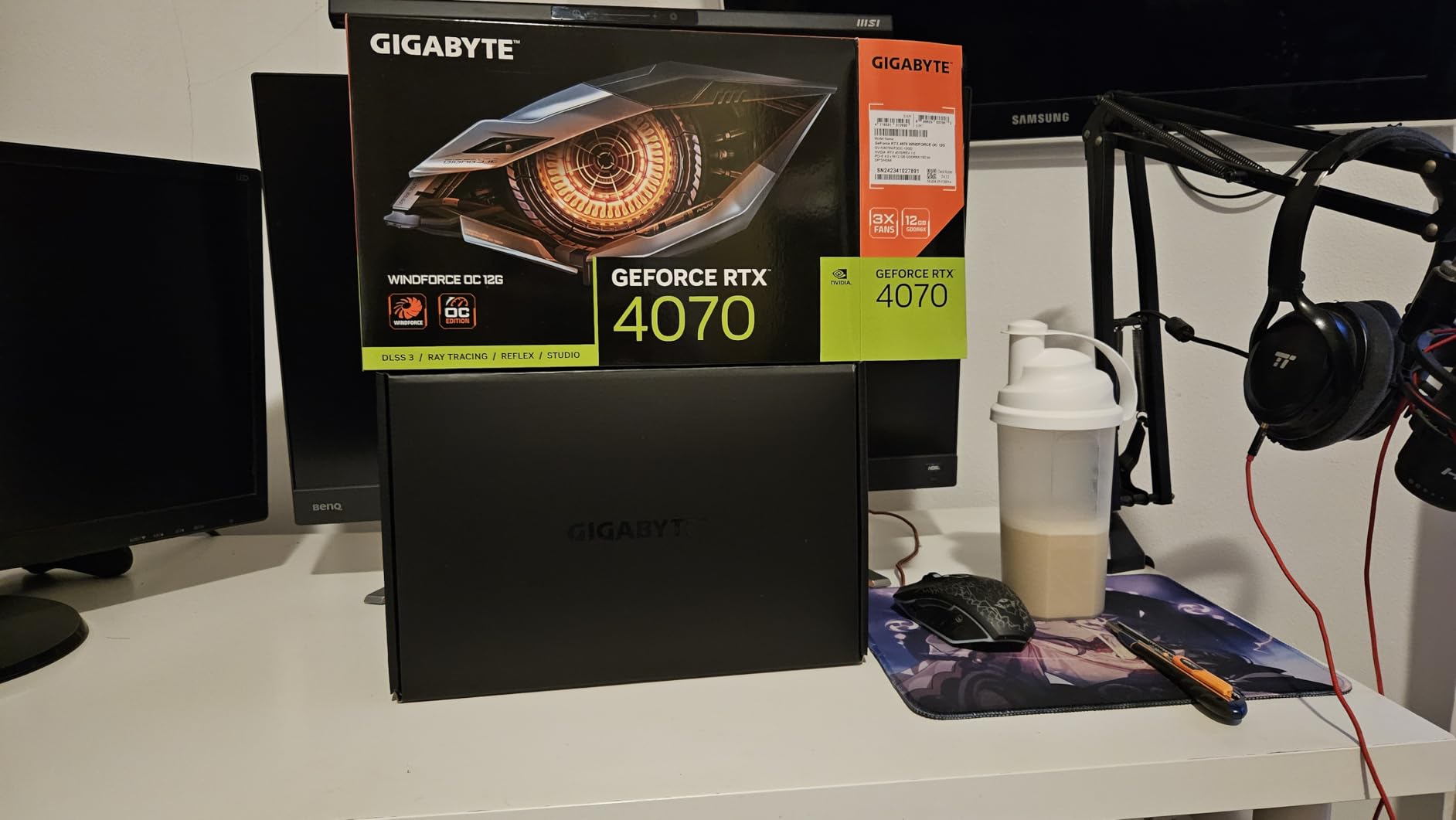 GIGABYTE WINDFORCE OC RTX 4070 scheda grafica 12GB GDDR6X
