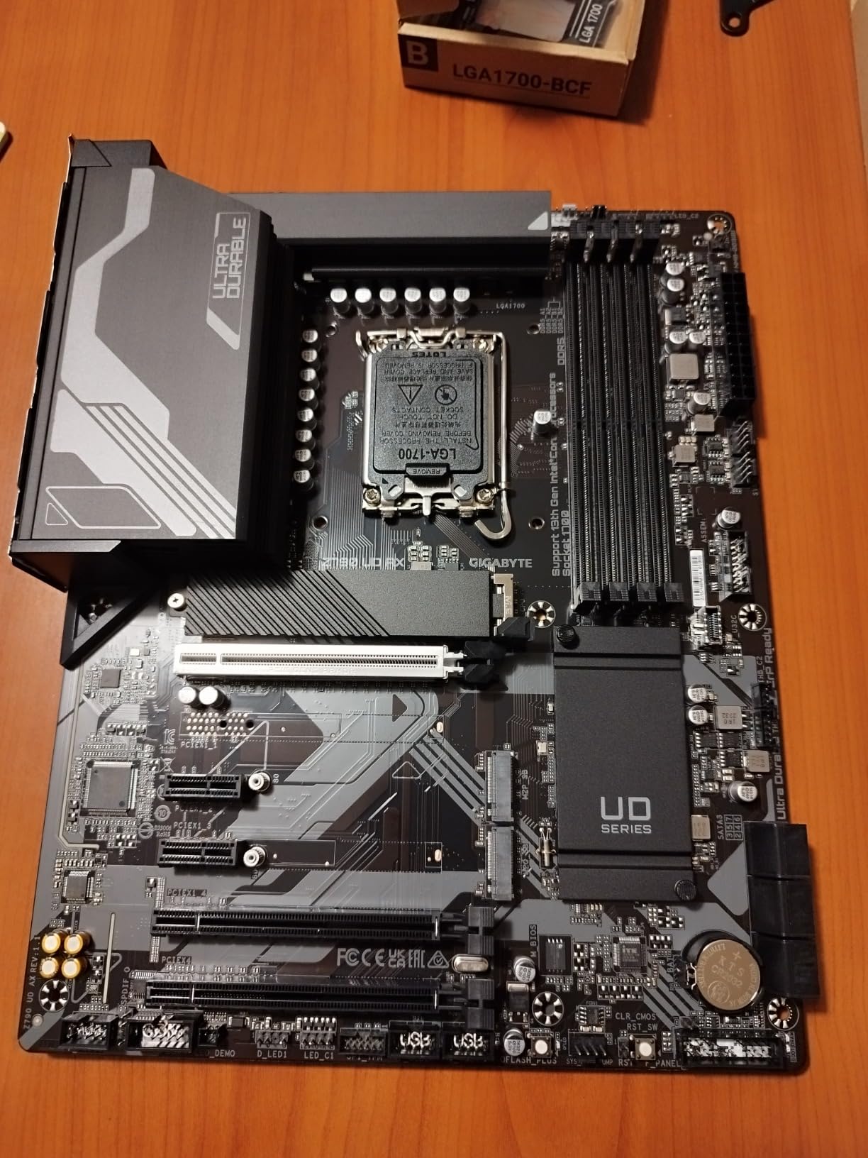 Gigabyte Z790 UD AX scheda madre LGA1700 DDR5