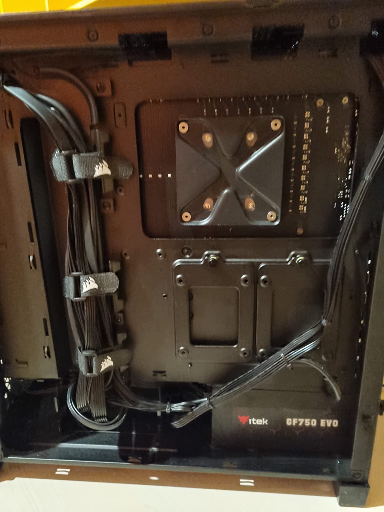 Gigabyte Aorus Z790 Elite AX scheda madre DDR5 WiFi 6E