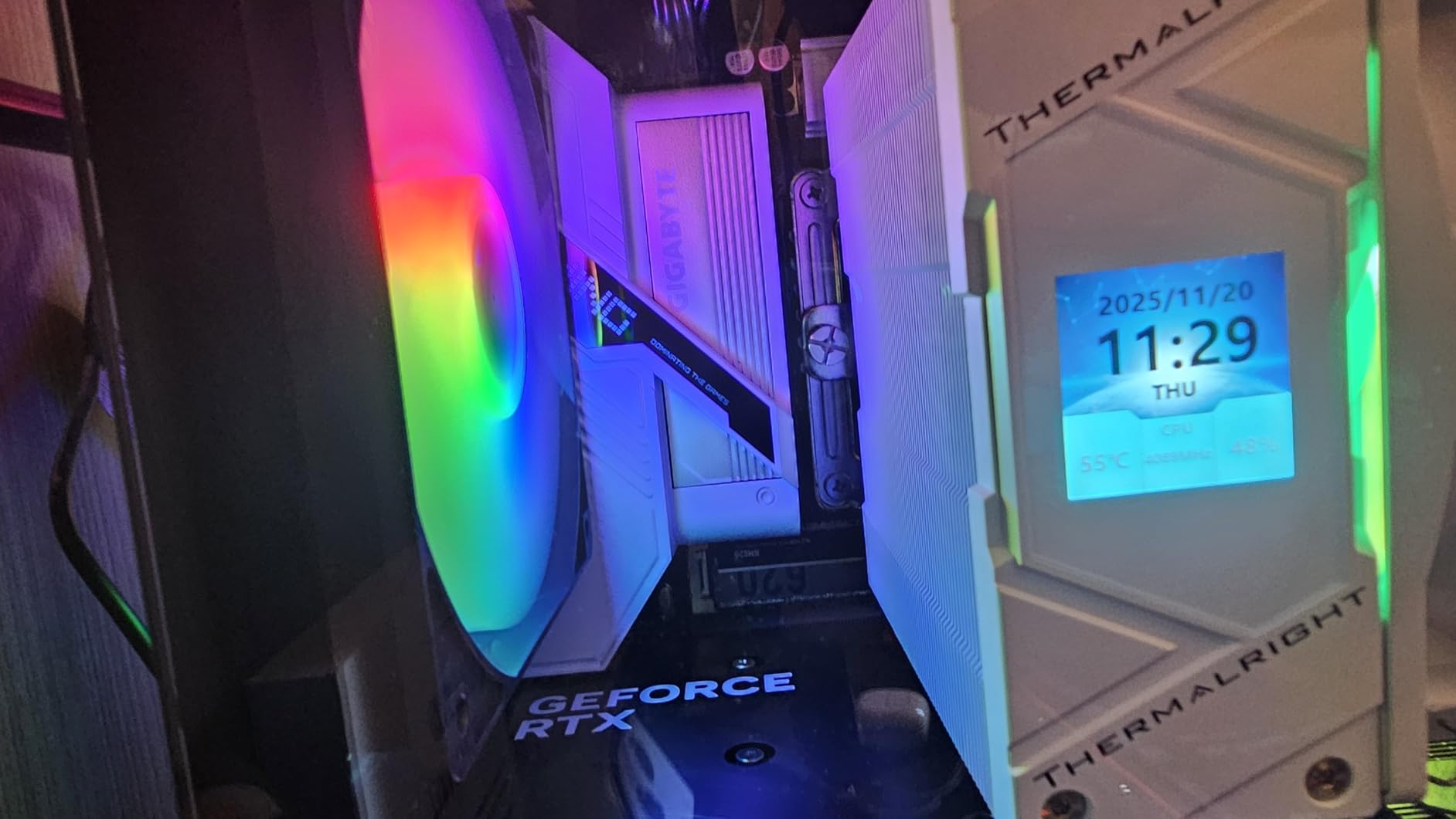 GIGABYTE GAMING PLUS B760M WiFi scheda madre LGA 1700 DDR4